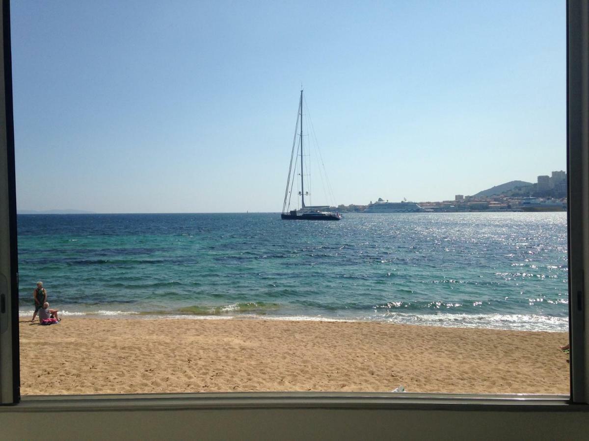אז'אקסיו Studio Pieds Dans L'Eau מראה חיצוני תמונה